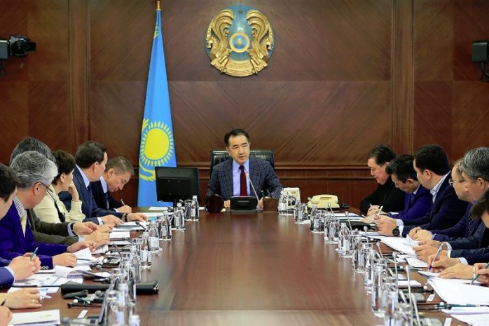 Сагинтаев поручил акимату развивать транспортную инфраструктуру Астаны