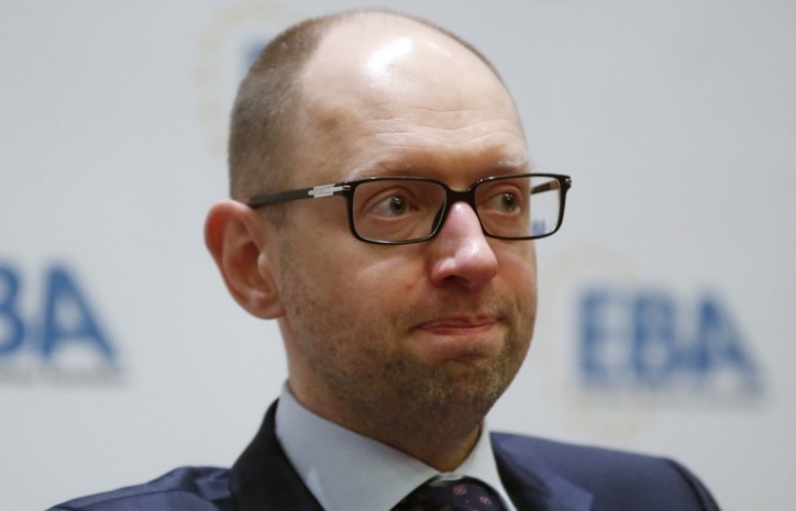 Яценюк призывает Россию не признавать правительство Крыма