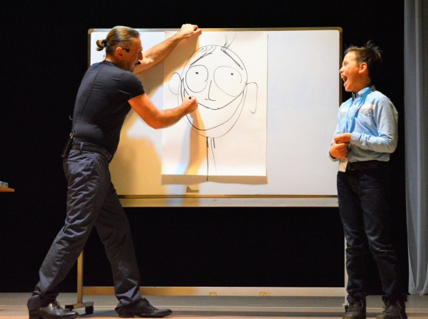 Папа Смешариков и дядя Фиксиков приехал в Астану