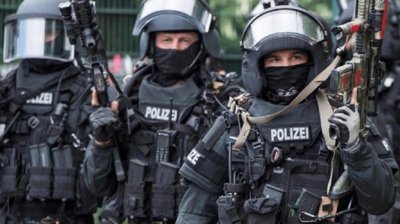 Жителей немецкого города эвакуировали из-за снарядов Второй мировой войны