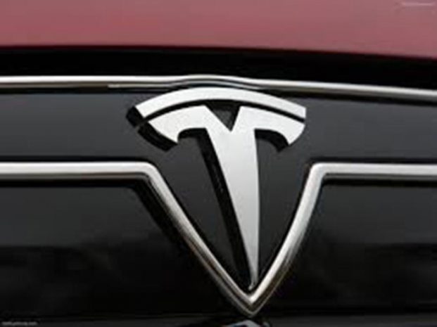 Tesla не намерена открывать завод в Китае