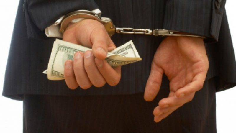 В Таразе женщину-полицейского приговорили к трем годам заключения