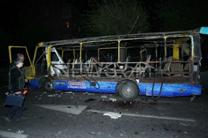В Ереване взорван автобус (ВИДЕО)