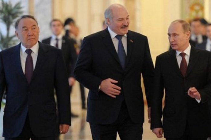 Беларусь должна отстаивать свои интересы в ЕАЭС