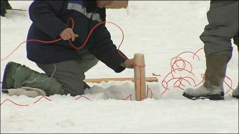 На реке близ Кокшетау взрывают лед