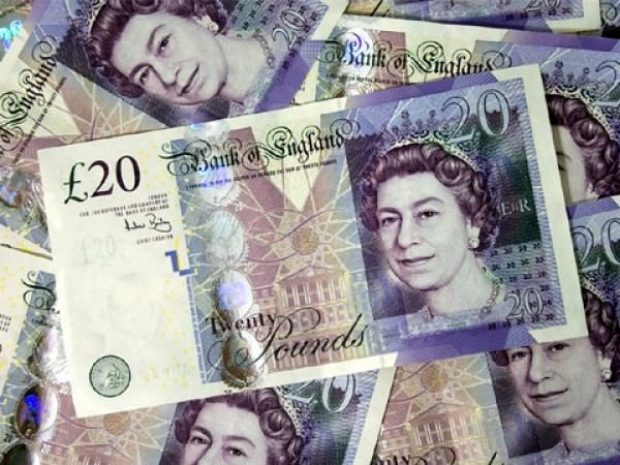 В Великобритании продали деревню за 25 млн долларов