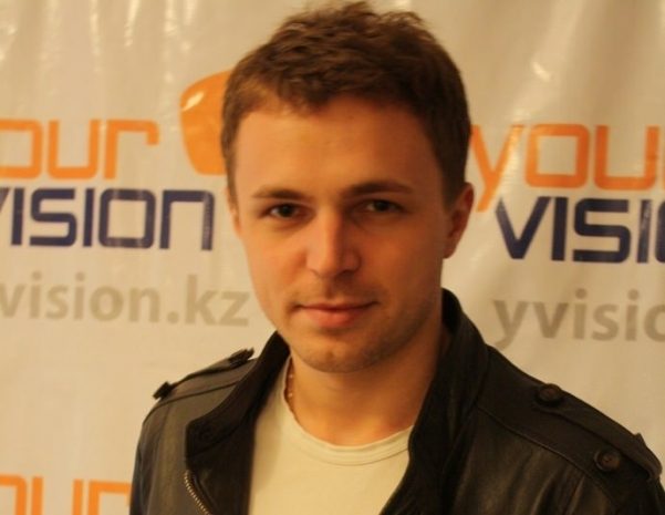 Ведущий ушел с «31-го»: Не хочу «врать про признание пограничника»