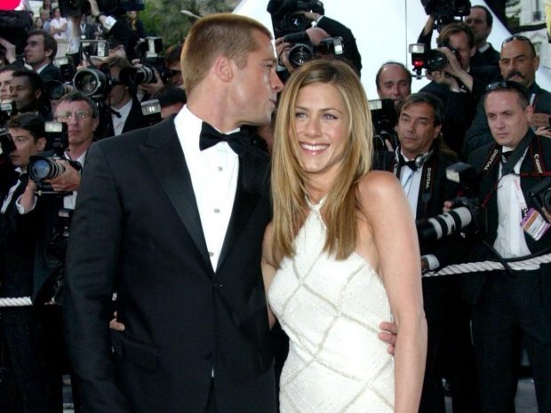 Брэд Питт превратился в шутника и балагура, чтобы вернуть Дженнифер Энистон