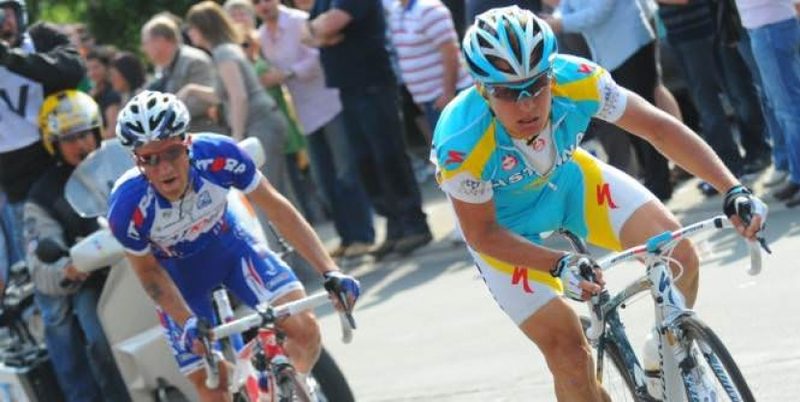 Александру Винокурову предъявлены обвинения в коррупции