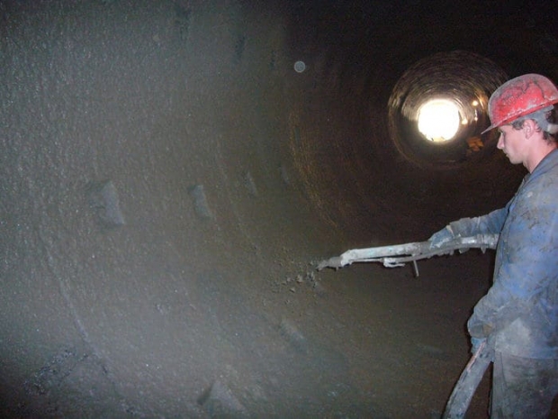 Аким Жаркайынского района соболезнует родным погибших под обвалом