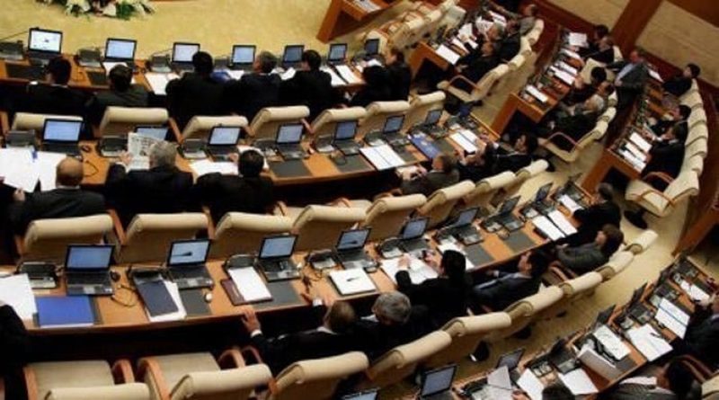 Кандидаты в депутаты Сената приступают к предвыборной агитации