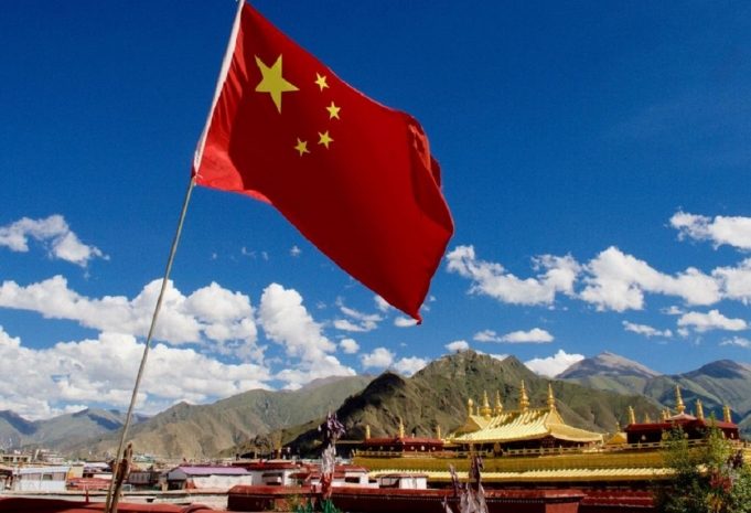 Китай выразил США протест из-за законопроекта по Гонконгу