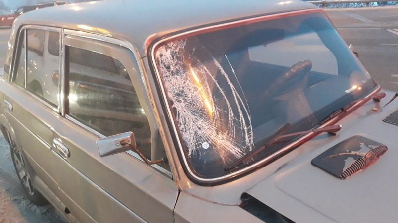 В Алматы на мосту на Рыскулова сбит рабочий