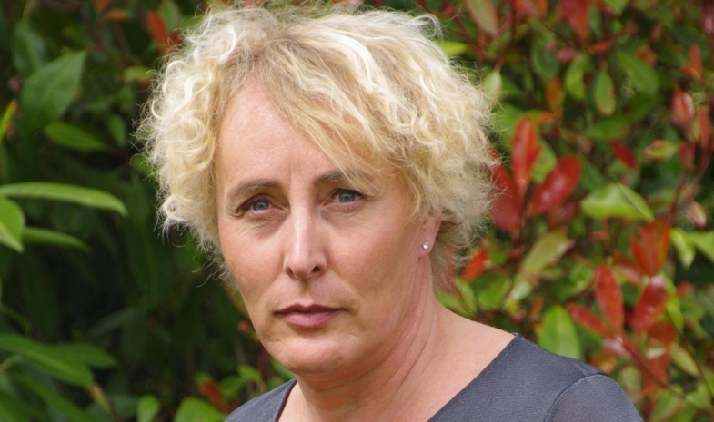 Трансгендерная женщина впервые стала мэром во Франции