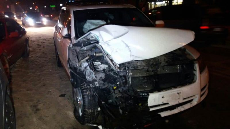 Подозрительная сигарета стала причиной серьезной аварии в Алматы