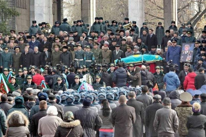 В Алматы простились с Талгатом Бигельдиновым [фото]