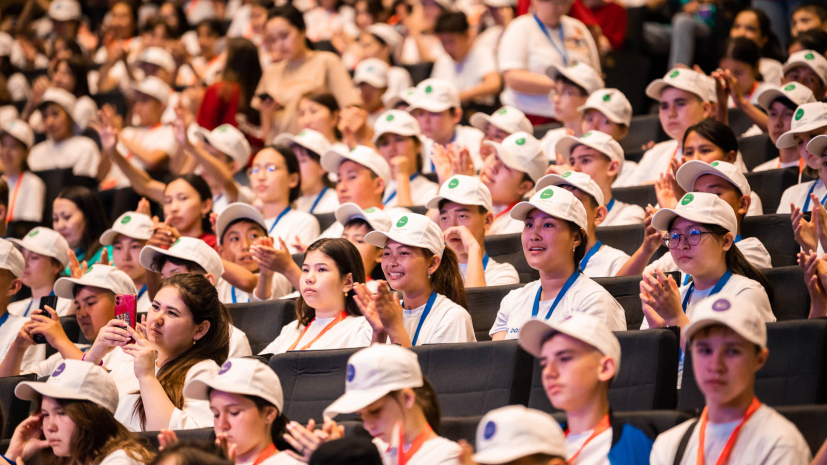 Фонд «IQanat» расширяет доступ к качественному образованию