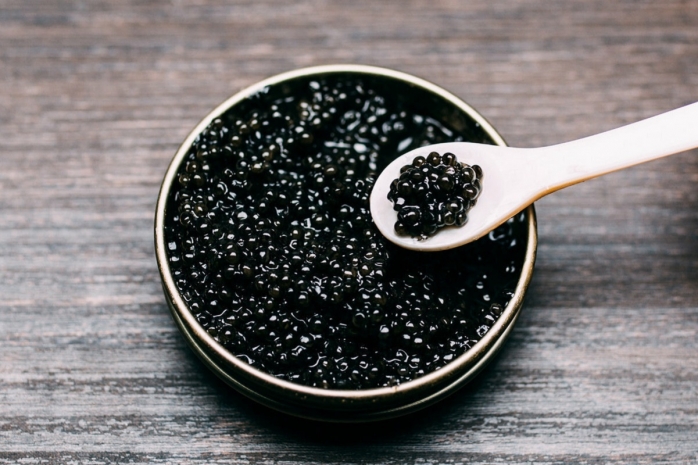 400 килограммов черной икры и осетров попытался вывезти казахстанец в Россию