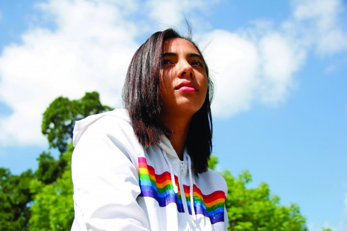 Старшеклассница стала порноактрисой и подверглась травле