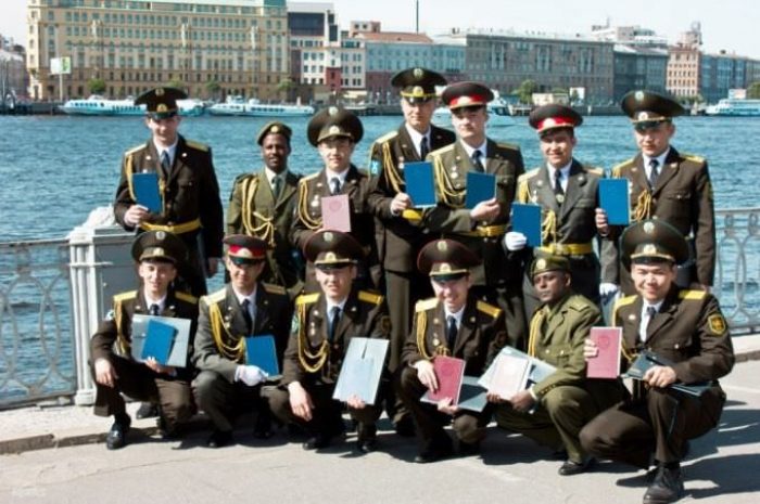 Более 400 казахстанских военнослужащих проходят подготовку