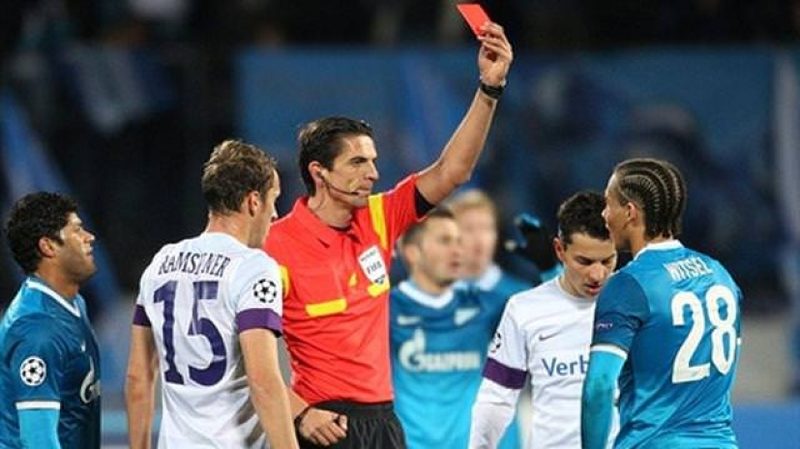 «Зенит» терпит неудачу в Лиге Чемпионов