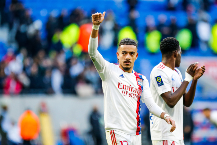 «Челси» нацелен подписать защитника «Лиона» Мало Гюсто