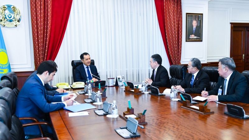 Сагинтаев обсудил приграничные вопросы с послом Кыргызской республики