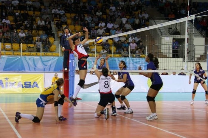 Волейболистки Казахстана уступили Бразилии