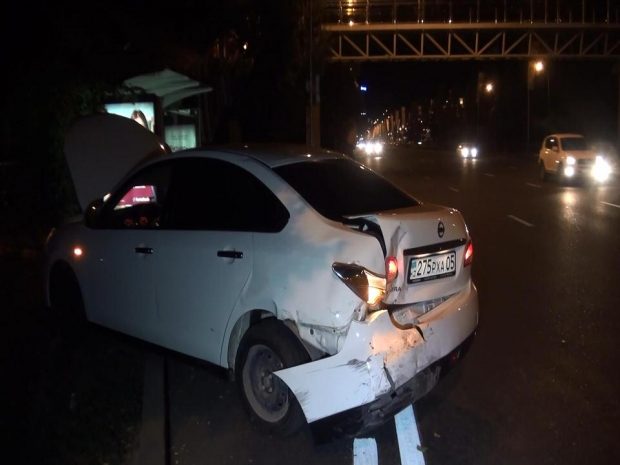 ДТП на остановке