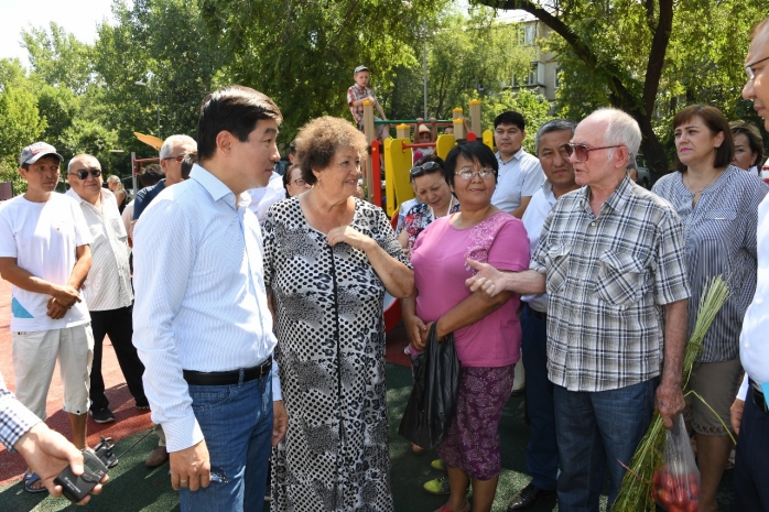 В Алматы планируется снести порядка 500 ветхих и аварийных домов