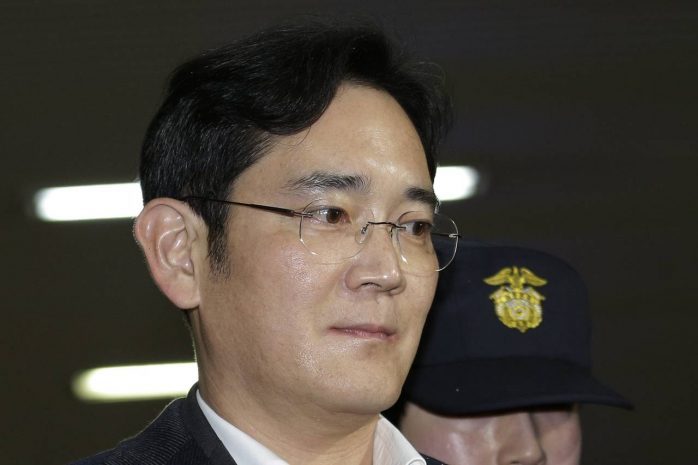 В Южной Корее помиловали вице-президента Samsung
