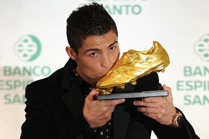 Футболист Роналду получил «Золотую бутсу» по итогам сезона