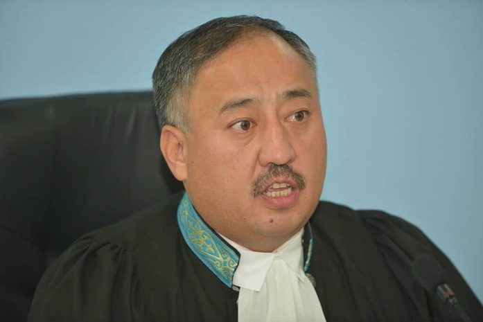 Судья запретил обсуждение обручального кольца по делу ЧелахаЭксклюзив