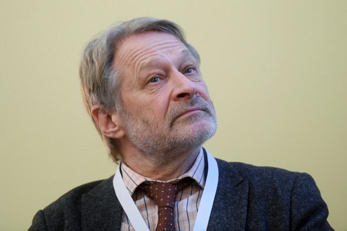 Лукашенко уйдет только при жестких материальных ограничениях – политолог