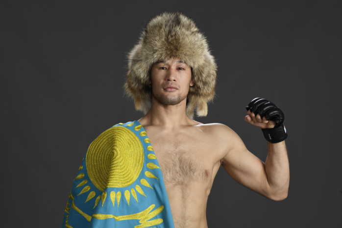 Четвертый бой в UFC досрочно выиграл Шавкат Рахмонов