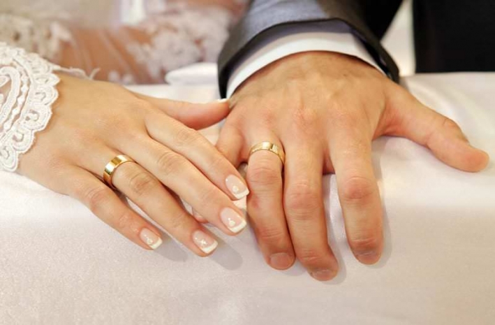 В США новобрачная столкнула мужа с утеса