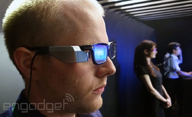 Гарнитура от Toshiba легче и проще Google Glass, но с подвохом