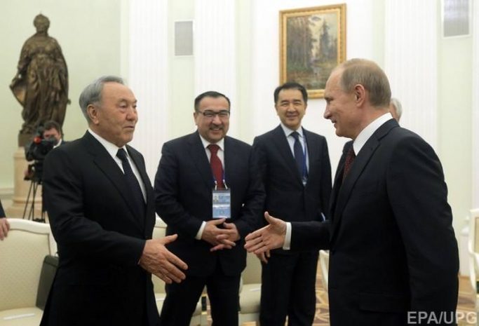 Назарбаев и Путин обсудили вопросы взаимодействия в рамках ЕАЭС