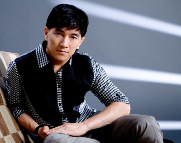 Очередной скандал из-за казахского языка произошел в авиакомпании