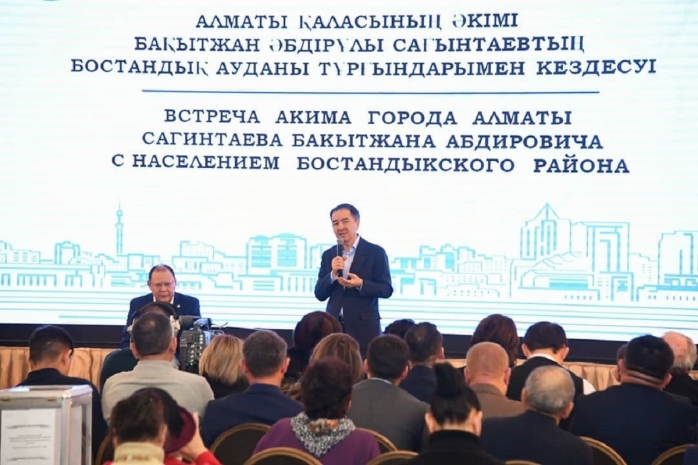 Аким Алматы пообещал не убирать БРТ с улицы Тимирязева