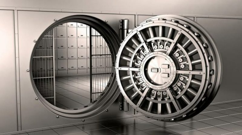 Робот стоимостью 150 долларов способен взломать сейф с миллионами