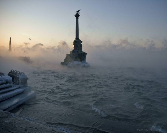 Крым попросил Путина принять его в состав Российской Федерации