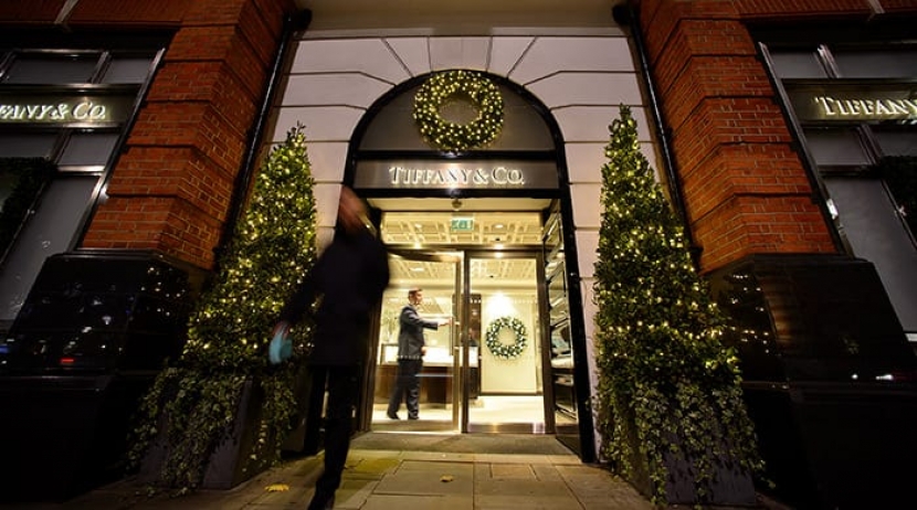 Топ-менеджер Tiffany & Co украла драгоценности на $2 млн