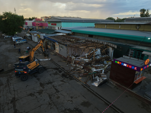 Рынок «Арыстан» сносят в Алматы