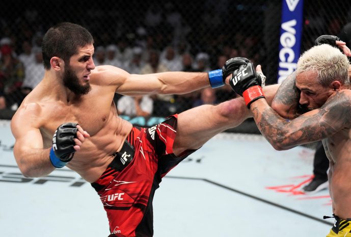 Махачев и Оливейра проведут реванш в Абу-Даби