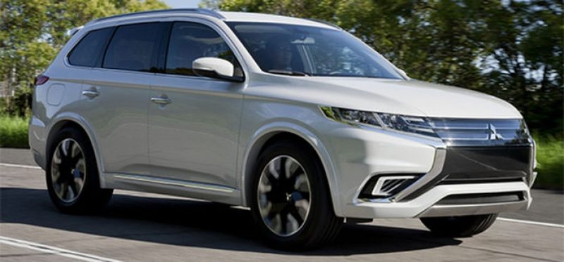 Обновленный Mitsubishi Outlander получит новый мотор