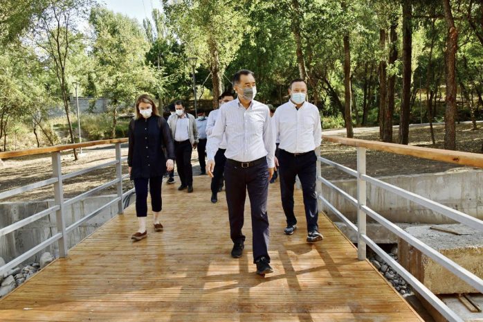 Пешеходная зона до Медеу будет построена в Алматы