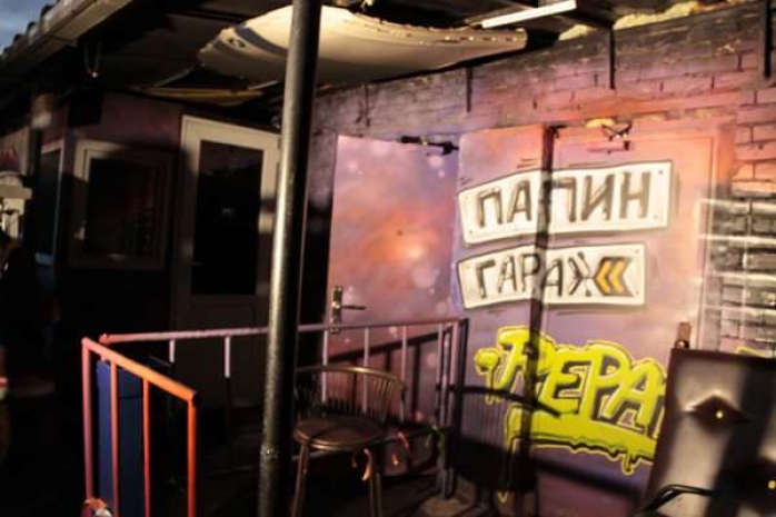 В Алматы сгорел ночной клуб «Папин гараж»