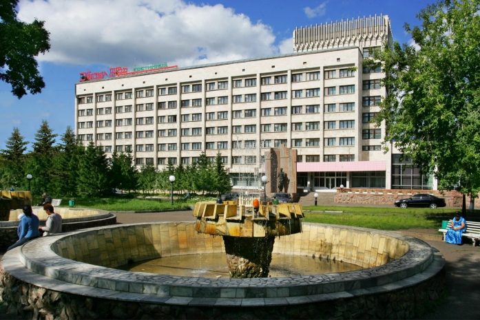 Сагинтаев ознакомился с ходом строительства жилья в Петропавловске