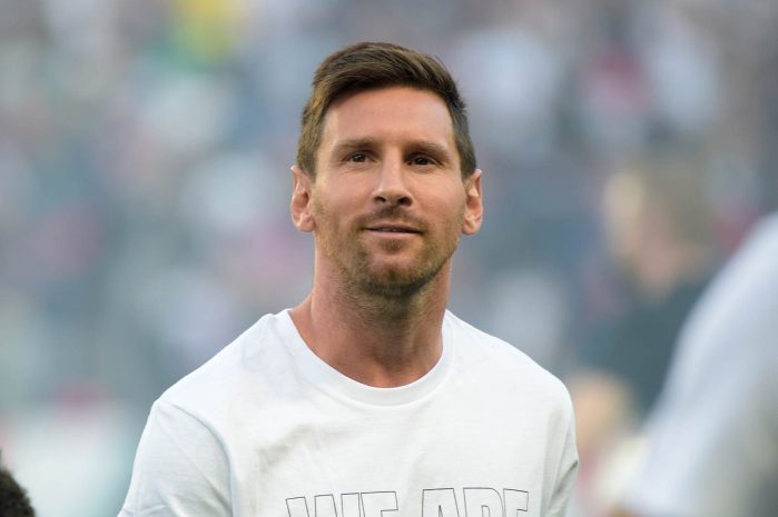 Месси сыграет прощальный матч за «Барселону»